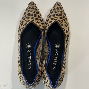 Rothy’s The Point Leopard Cheetah Slip On Flats Shoes Size 8 Pointed Toe Comfort